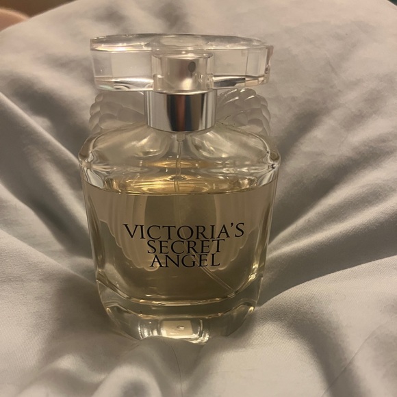 Victoria's Secret Angel Eau de Parfum (discontinued) - Picture 1 of 3